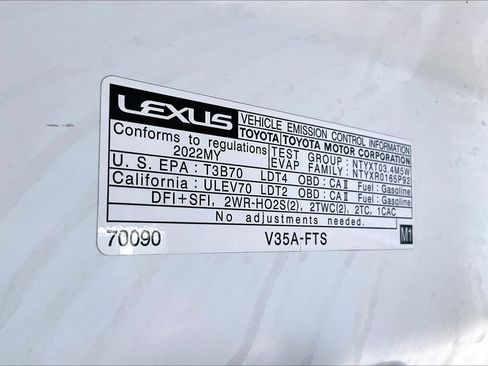 Used 2022 Lexus LX 600 4WD w/ Accessory Package (Z1) image 31