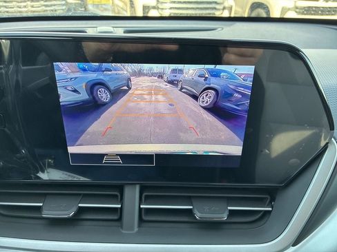 New 2026 Chevrolet Trax LS w/ LS Convenience Package image 9