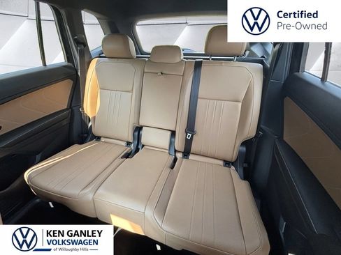 Used 2024 Volkswagen Tiguan SE AWD/4WD image 20