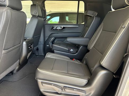 New 2026 Chevrolet Suburban Premier w/ Sun And Tow Package RWD image 17