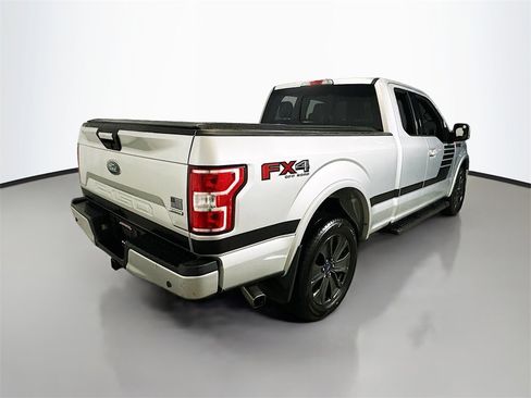 Used 2018 Ford F150 XLT w/ Equipment Group 302A Luxury image 8