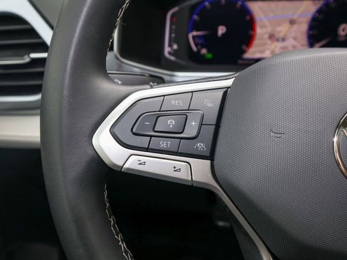 Certified 2025 Volkswagen Taos SEL image 24