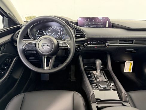 Used 2025 MAZDA MAZDA3 s FWD image 28