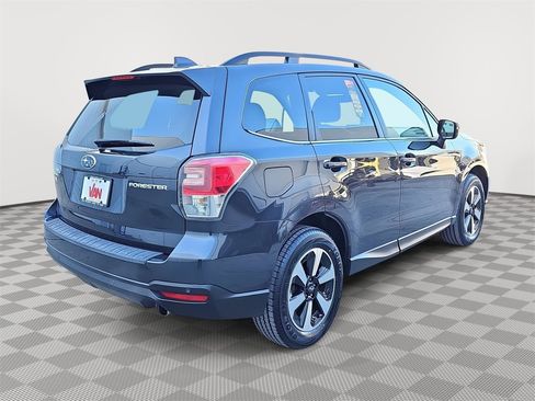 Used 2018 Subaru Forester 2.5i Limited image 5
