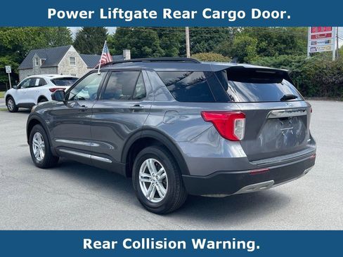 Used 2023 Ford Explorer XLT w/ Equipment Group 202A image 4