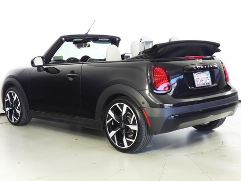 Used 2025 MINI Cooper Convertible FWD image 9