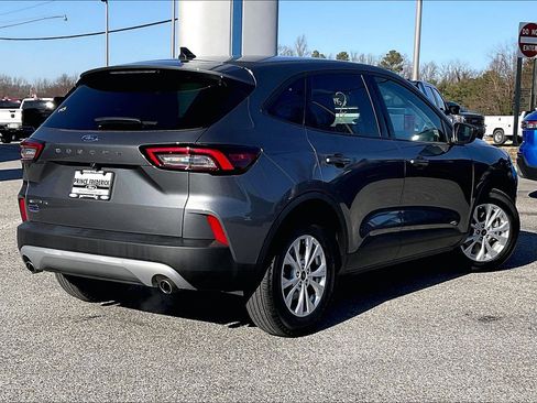 Used 2025 Ford Escape Active image 12