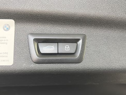 Used 2023 BMW X1 xDrive28i AWD/4WD image 15