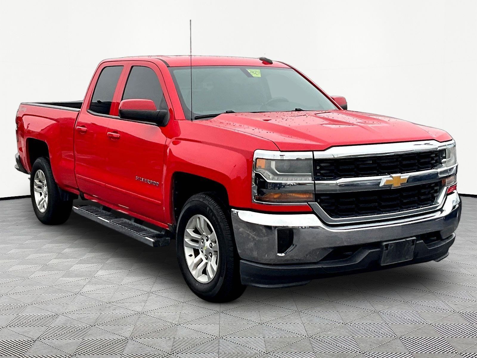 Used 2016 Chevrolet Silverado 1500 LT w/ All Star Edition AWD/4WD image 3