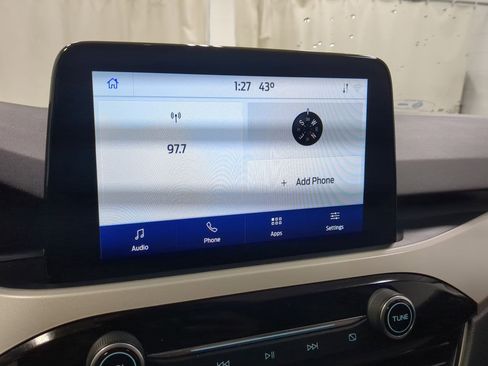 Used 2021 Ford Escape SE w/ Cold Weather Package image 13