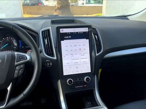 New 2023 Ford Edge SEL w/ Convenience Package image 7