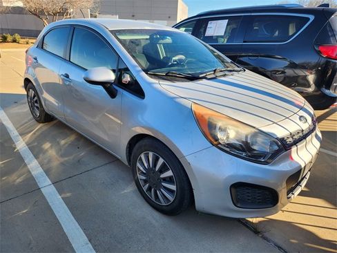 Used 2014 Kia Rio LX image 1