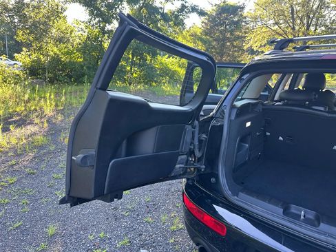 Used 2016 MINI Cooper Clubman image 24