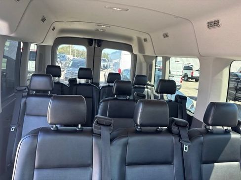 Used 2024 Ford Transit 350 XL RWD image 12