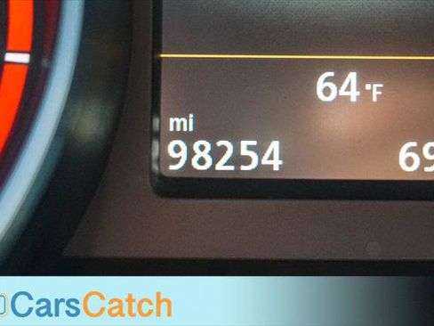 Used 2018 Volkswagen Passat 2.0T SE FWD image 30