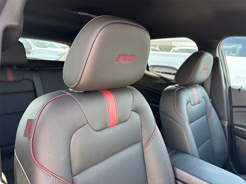 Used 2026 Chevrolet Trax RS image 16