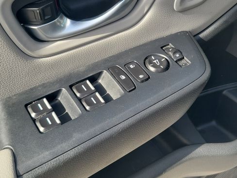 Certified 2024 Honda Pilot EX-L image 17