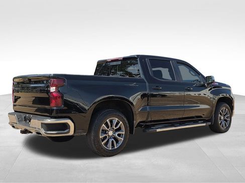 Used 2023 Chevrolet Silverado 1500 LT AWD/4WD image 6