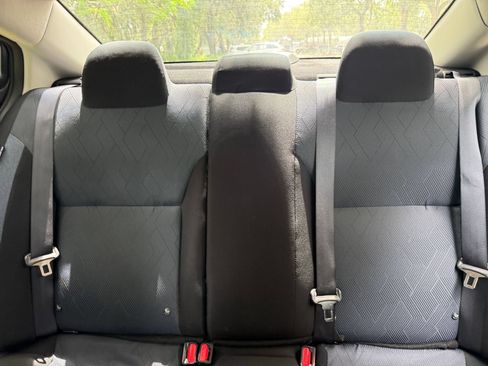 Used 2025 Nissan Versa SV FWD image 35