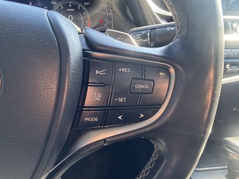 Used 2019 Lexus ES 350 w/ Premium Package FWD image 25