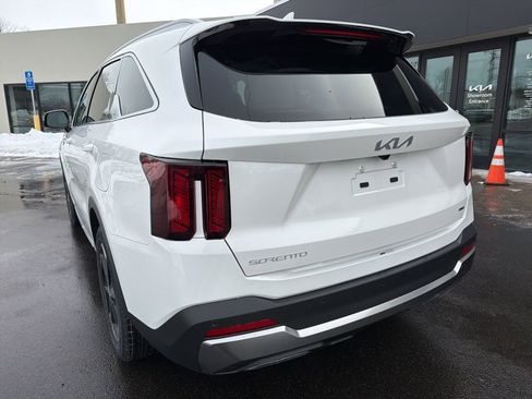 New 2026 Kia Sorento EX image 9