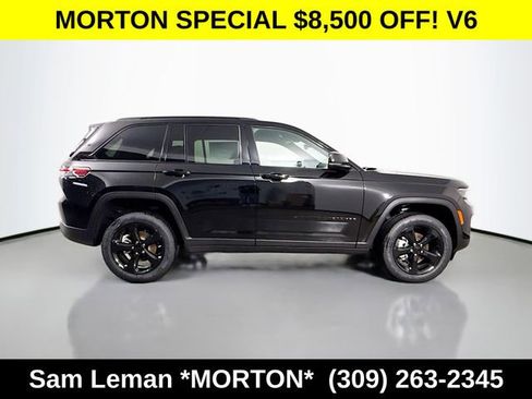 New 2025 Jeep Grand Cherokee Limited w/ Black Appearance Package AWD/4WD image 8
