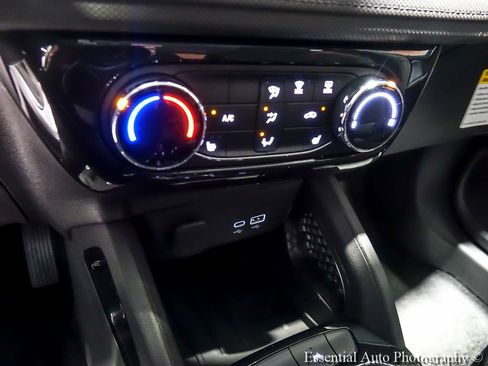 New 2026 Chevrolet TrailBlazer LT w/ Midnight Edition image 17