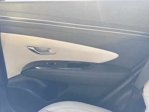Certified 2024 Hyundai Tucson Limited image 15