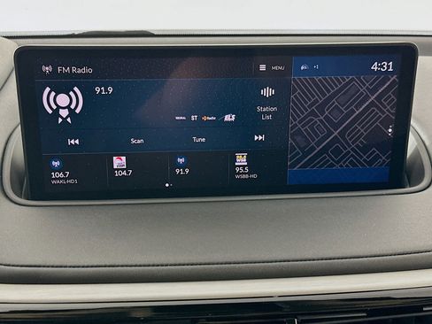 Used 2024 Acura MDX SH-AWD w/ Technology Package image 19