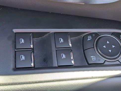 Used 2025 Ford Expedition Platinum AWD/4WD image 12