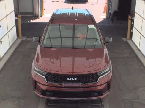 Used 2023 Kia Sorento EX FWD image 3