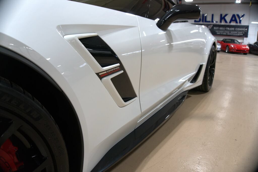 Used 2019 Chevrolet Corvette Grand Sport RWD image 20