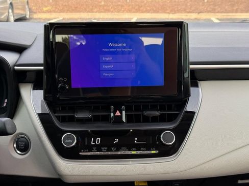Used 2026 Toyota Corolla LE w/ LE Premium Package FWD image 16