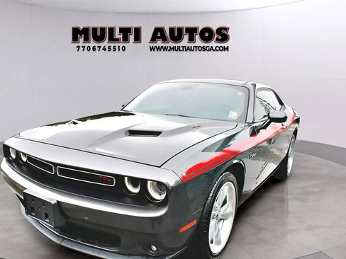 Used 2015 Dodge Challenger R/T Plus image 8