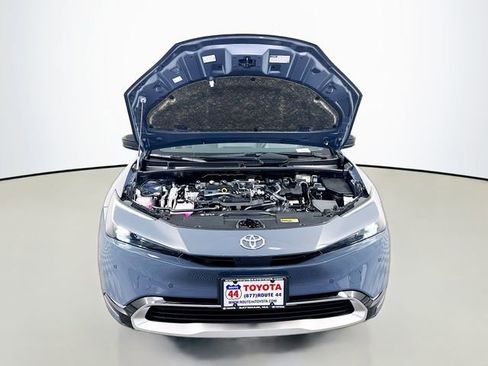 New 2026 Toyota Prius Plug-In Hybrid image 12