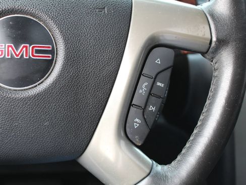 Used 2013 GMC Yukon SLT AWD/4WD image 21