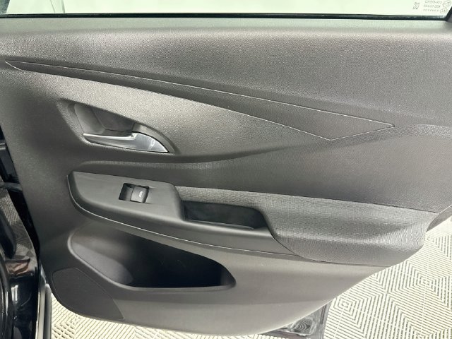 Used 2025 Buick Envista Preferred w/ Convenience I Package FWD image 25