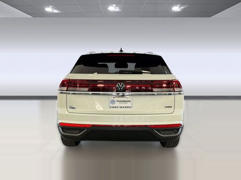 New 2026 Volkswagen Atlas Cross Sport SE AWD/4WD image 10