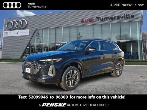 New 2025 Audi Q5 Premium image 1