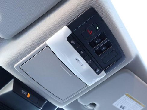 New 2026 Nissan Rogue Platinum w/ Platinum Premium Package image 19