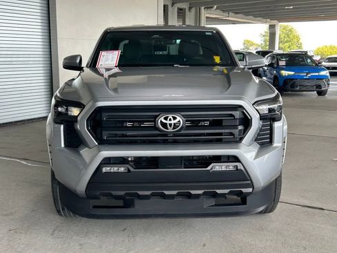 Used 2024 Toyota Tacoma SR5 image 8