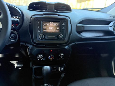 Used 2020 Jeep Renegade Sport image 48