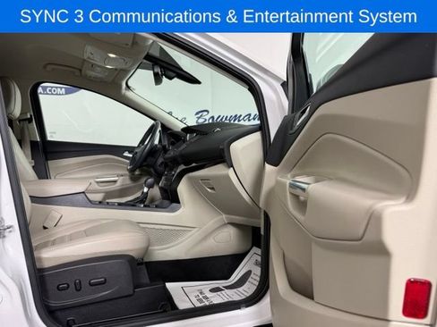 Used 2017 Ford Escape Titanium AWD/4WD image 15