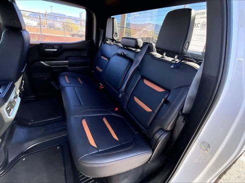 Used 2021 GMC Sierra 1500 AT4 image 18