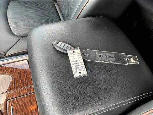 Used 2018 Nissan Armada Platinum w/ Captain Seat Package AWD/4WD image 37