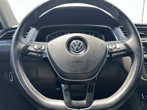 Used 2019 Volkswagen Tiguan SEL AWD/4WD image 20
