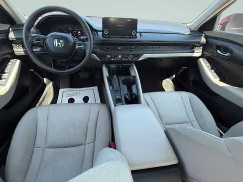 Used 2023 Honda Accord LX image 17