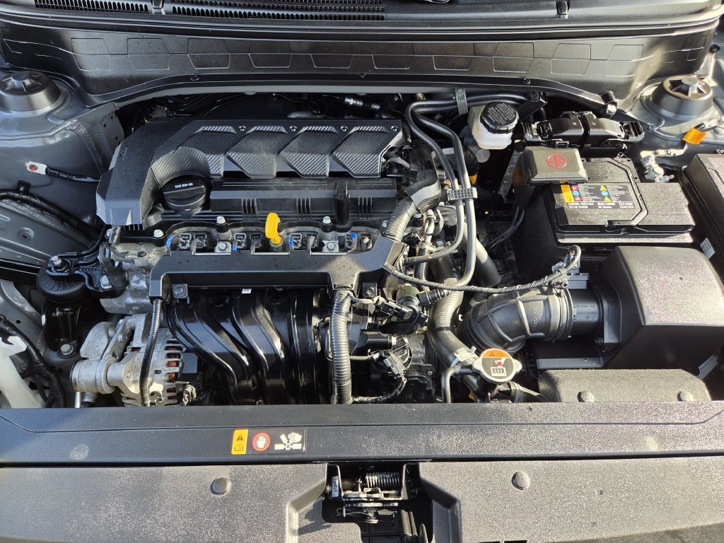 Used 2026 Hyundai Venue SEL FWD image 30