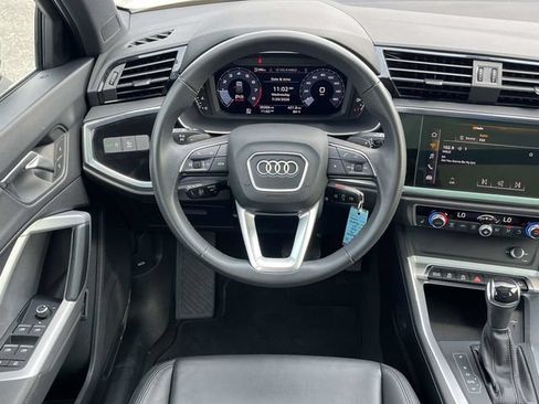 Used 2025 Audi Q3 2.0T Premium AWD/4WD image 18