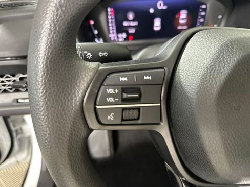 Used 2024 Honda Accord LX image 15